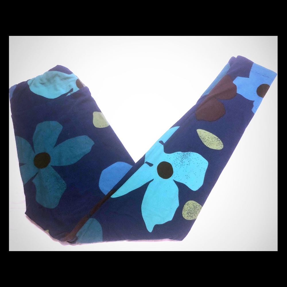 Lularoe OS Leggings NWOT